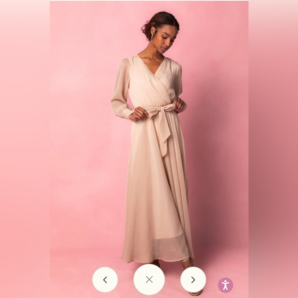 Ivy City Co Tan V-Neck Bishop Sleeve Maxi Dress